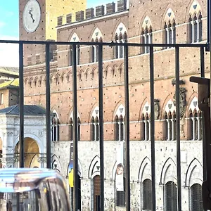  Appartamento The Balcony - Affaccio Su Piazza Del Campo